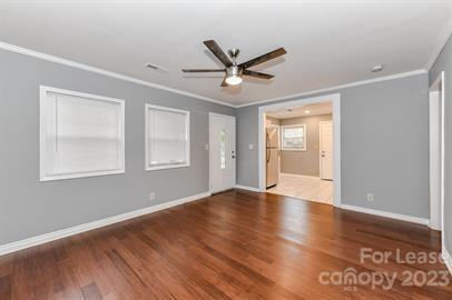 Foto del edificio - 306 Plymouth Ave