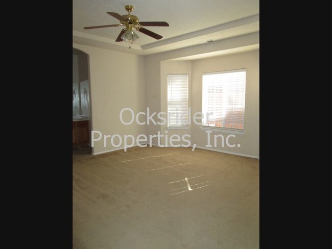 Building Photo - 5520 Payson Ct NW