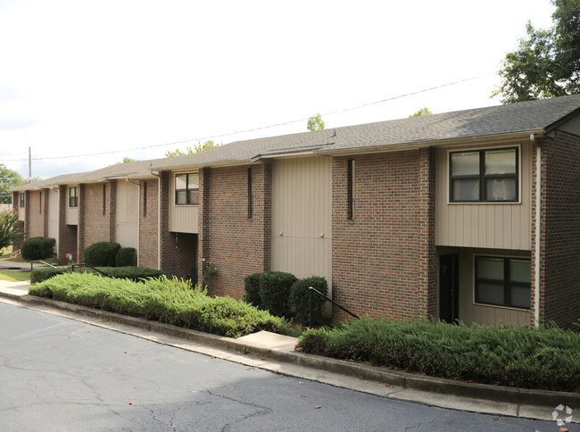 Wood Glen Apartments Rentals - Lagrange, GA | Apartments.com