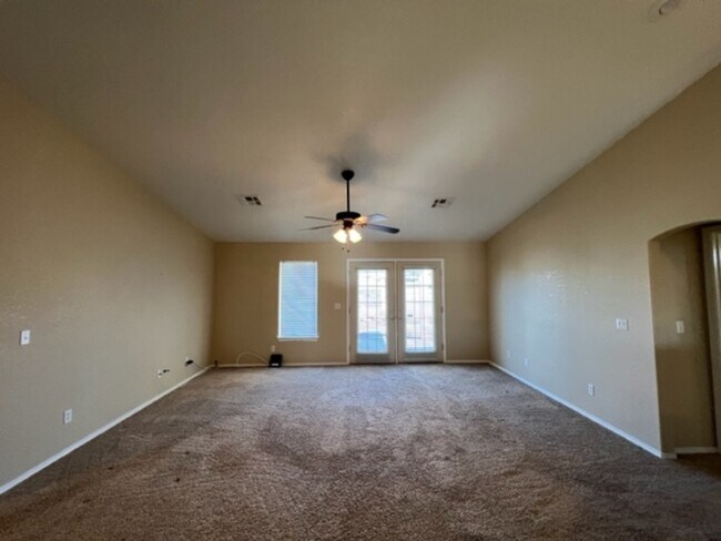 Building Photo - 2975 Camino Encanto