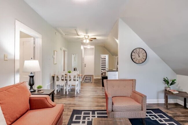 Foto del edificio - 57 N Ann St