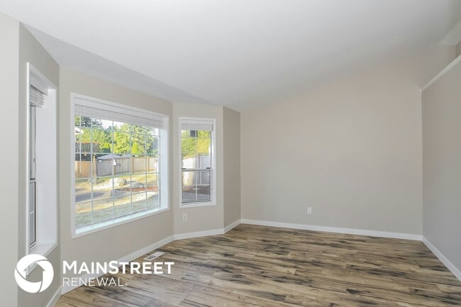 Foto del edificio - 7603 153rd St E