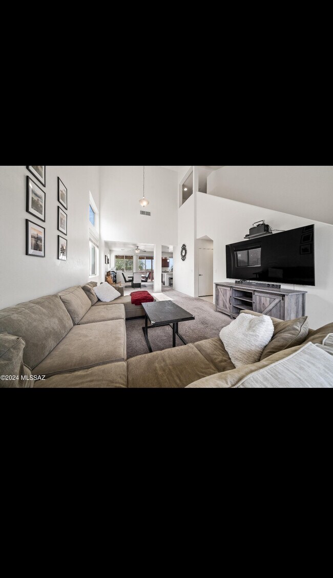 Foto del edificio - 6352 E Laco Way