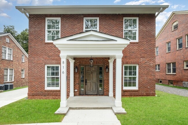 Photo - 816 Walnut Ave Townhome