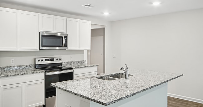 Building Photo - Creekside Farms