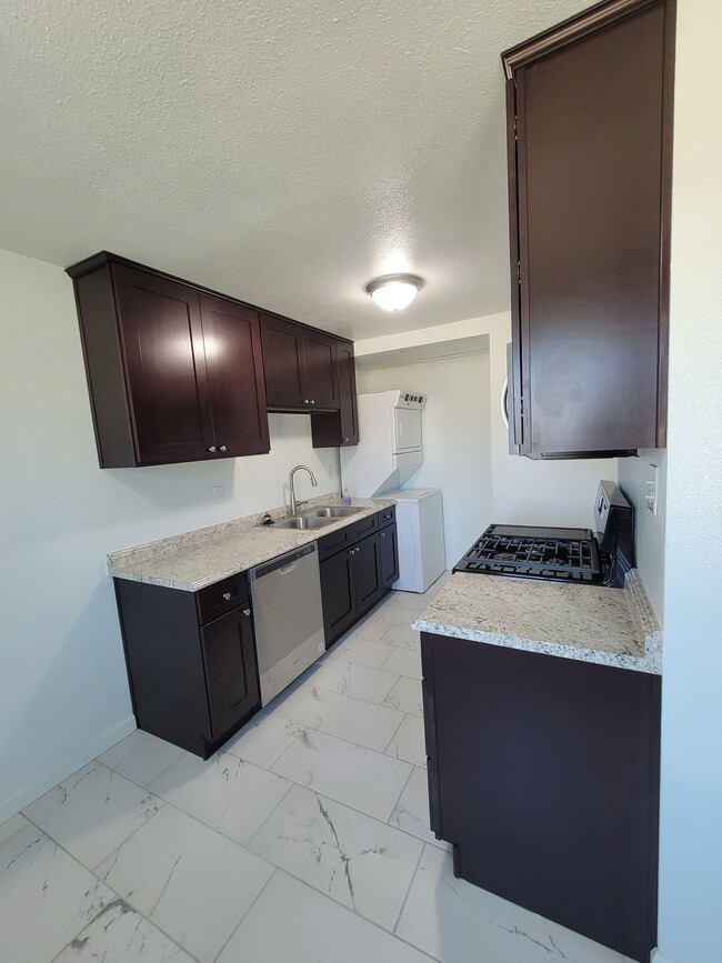 Building Photo - 24881 Cactus Ave