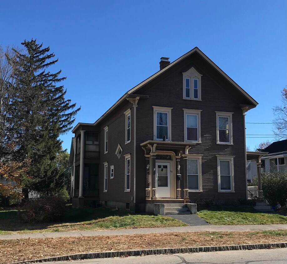 62 Academy St, Laconia, NH 03246 Apartment for Rent in Laconia, NH