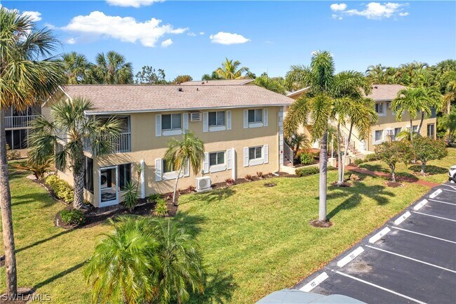Foto del edificio - 8141 Country Rd