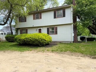Building Photo - 18 Myrica Ave