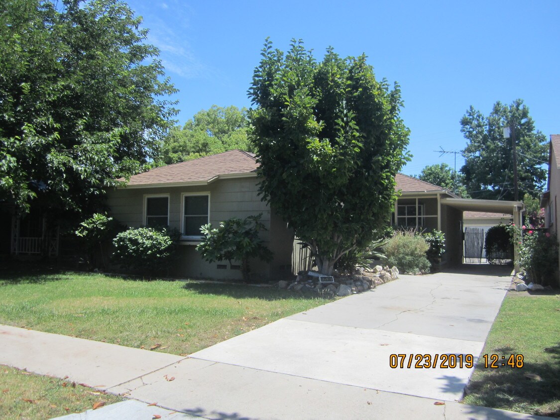 17530 Haynes St, Los Angeles, CA 91406 House for Rent in Los Angeles