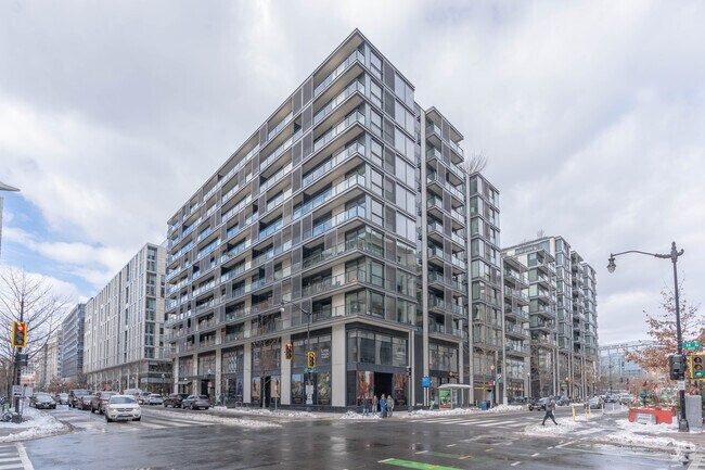 Calle 920 I NW - The Residences at CityCenter
