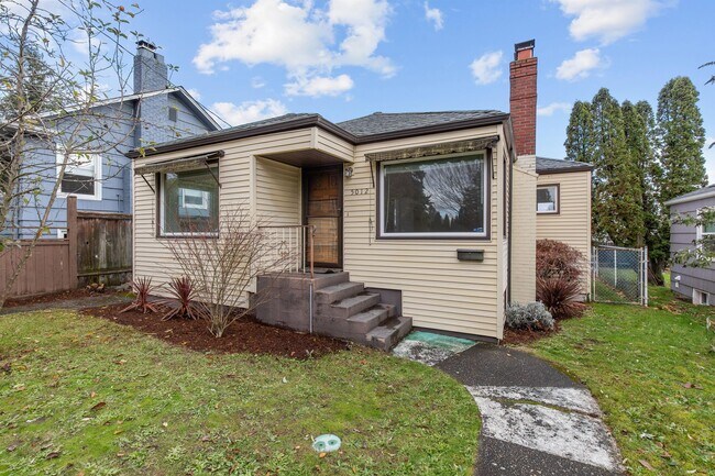 Building Photo - 5012 35th Ave NE