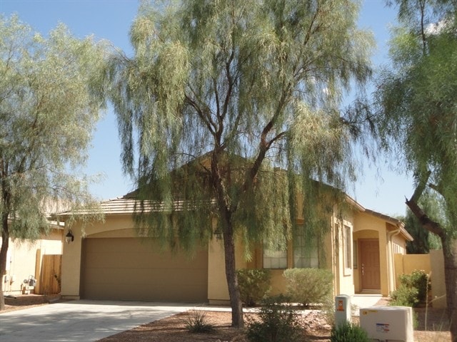 Building Photo - 45115 W Desert Cedars Ln