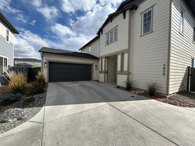 Photo - 5829 Spring Breeze Drive House