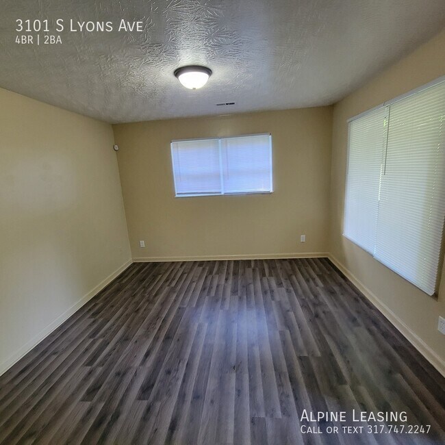 Foto del edificio - 3101 S Lyons Ave