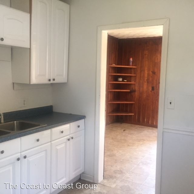 Foto del edificio - 2 br, 1 bath House - 12408 Sarsfield