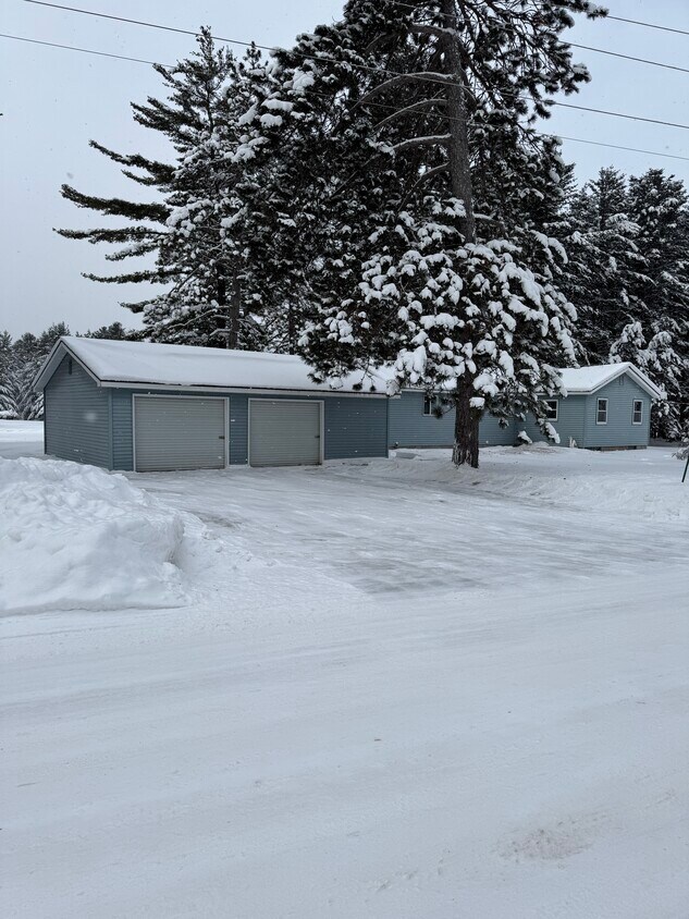 Foto del edificio - 1041 Bloom Rd