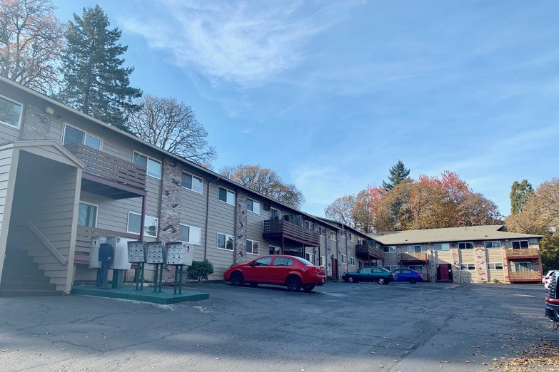 Primary Photo - Heritage Hills Apartments