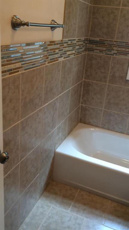 Foto del edificio - 316 Hawley Ave