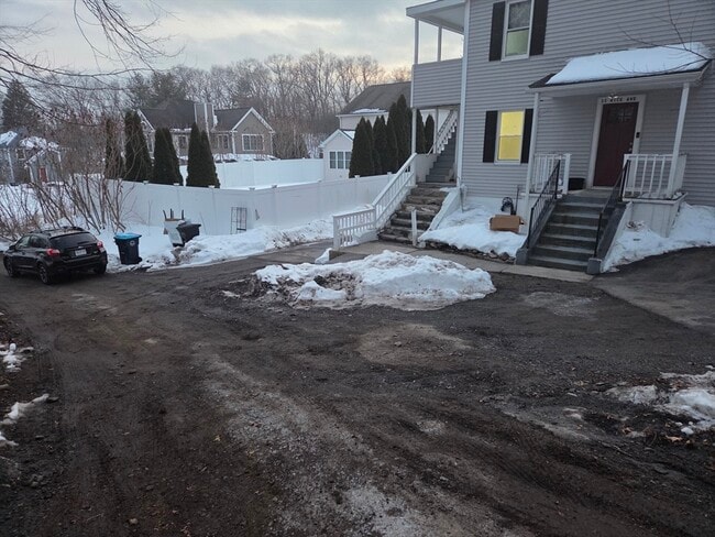 Building Photo - 11 Rice Ave