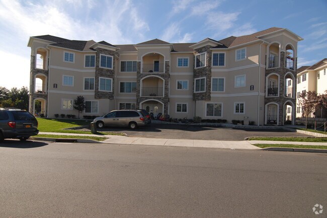 Foto del edificio - Terrace View Estates