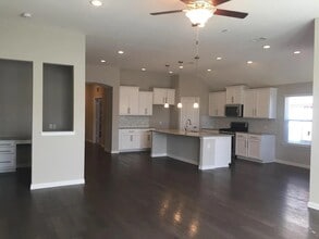 Building Photo - 2416 Leeward Pl