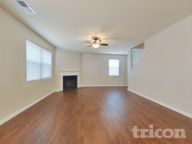 Foto del edificio - 38 Possum Creek Ln