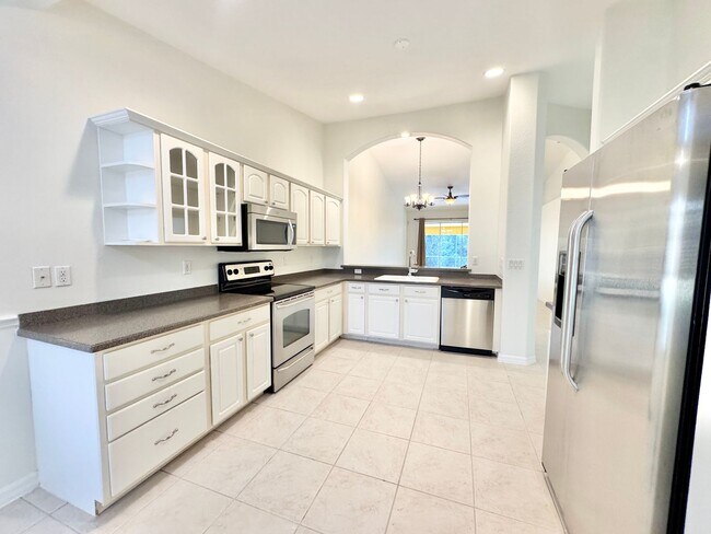 Foto del edificio - ** TUSCANY COVE ** 3 BED / 2 BATH - VILLA ...