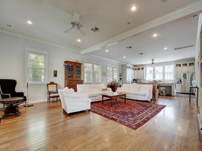Building Photo - 1508 W 30th St