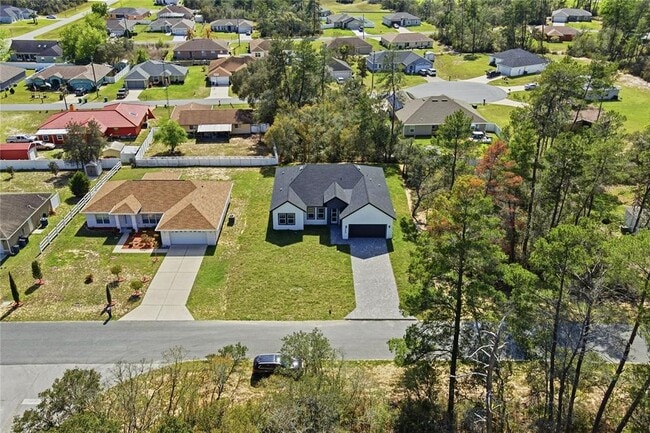 Building Photo - 2600 SW 146th Pl Rd