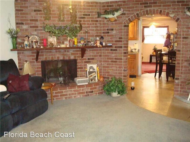 Building Photo - 3 br, 1.5 bath House - 400 Georgia Ave.