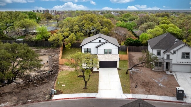 Building Photo - 124 Driftwood Hills Way