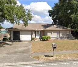 Building Photo - 7337 Orchid Lake Rd