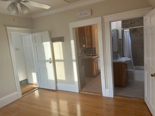 Foto del edificio - 160 Washington St