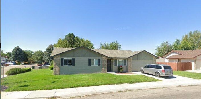 Primary Photo - 2375 N Leann Way