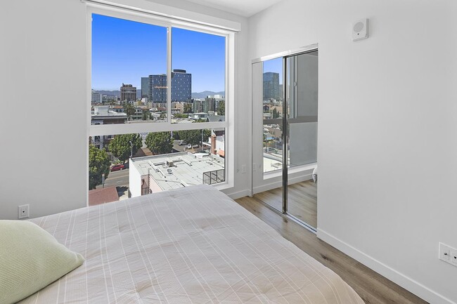 Building Photo - 2783 Francis Ave