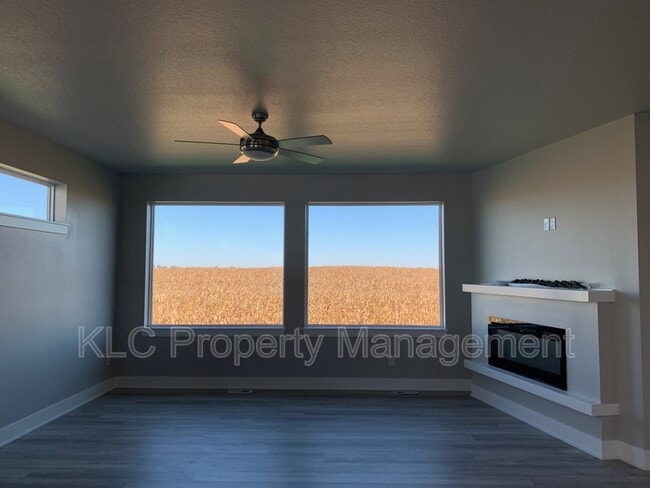Foto del edificio - 780 McIntosh Ct NE