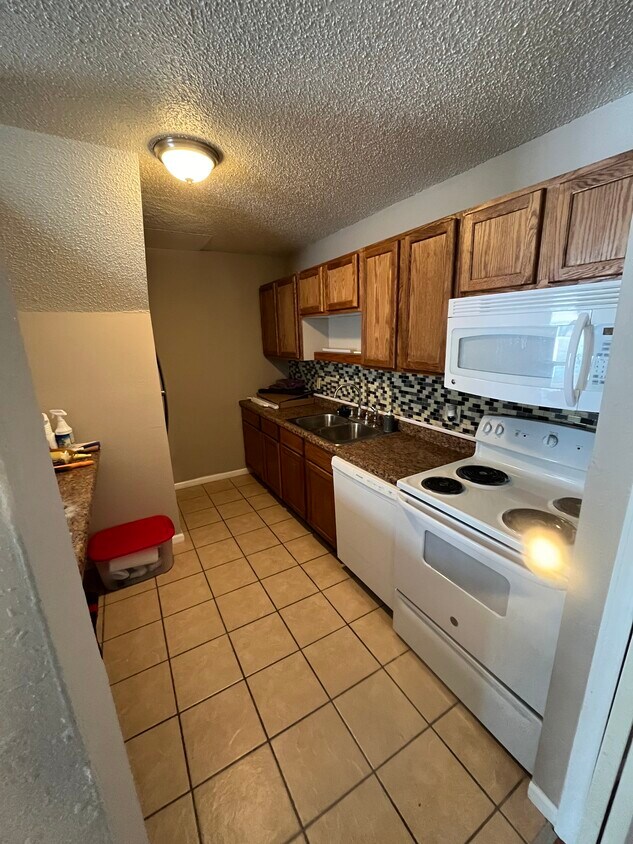 4076 Tower St Unit 113, Saint Bonifacius, MN 55375 Apartments in