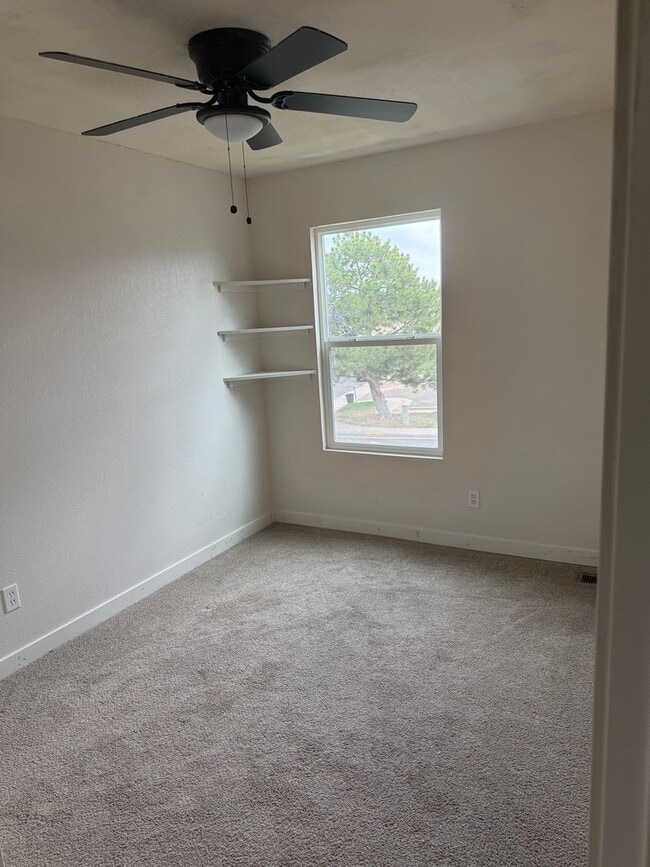 Building Photo - 1599 S Ivory Cir