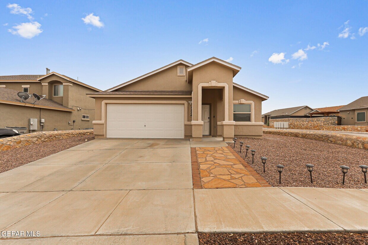 Foto principal - 7224 Dust Storm Ln
