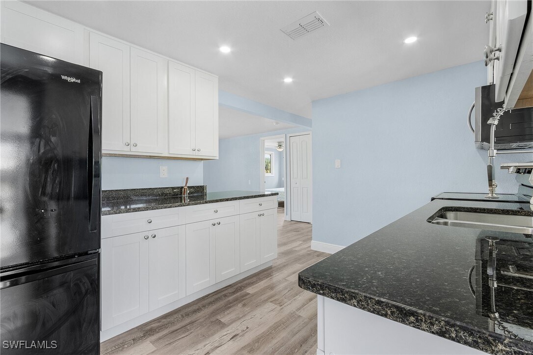 Foto principal - 2240 Oleander St