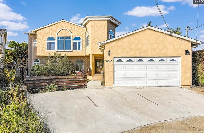 Foto del edificio - 2045 Goshawk St