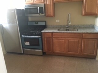 Interior Photo - 7024 S Clyde Ave