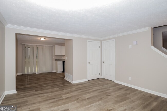 Foto del edificio - 5356 Olde St