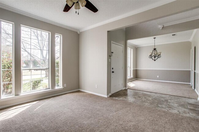Foto del edificio - 1631 Churchill Ln