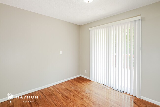 Foto del edificio - 7509 NW Summer St