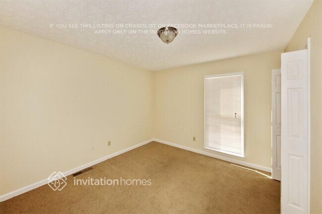 Foto del edificio - 1120 Jennings Dr