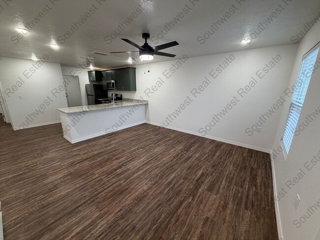 Foto del edificio - 2621 Aldrich Rd