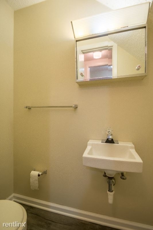 Foto del edificio - 2 br, 1.5 bath Condo - 221 Peppertree Lane