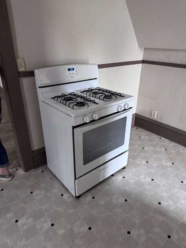 Foto del edificio - "Charming 3-Bed Home in Staples"